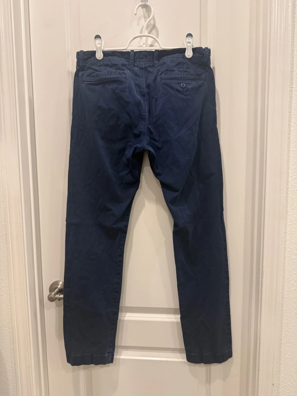 Men’s J. Crew Navy 484 Slim Straight Chinos